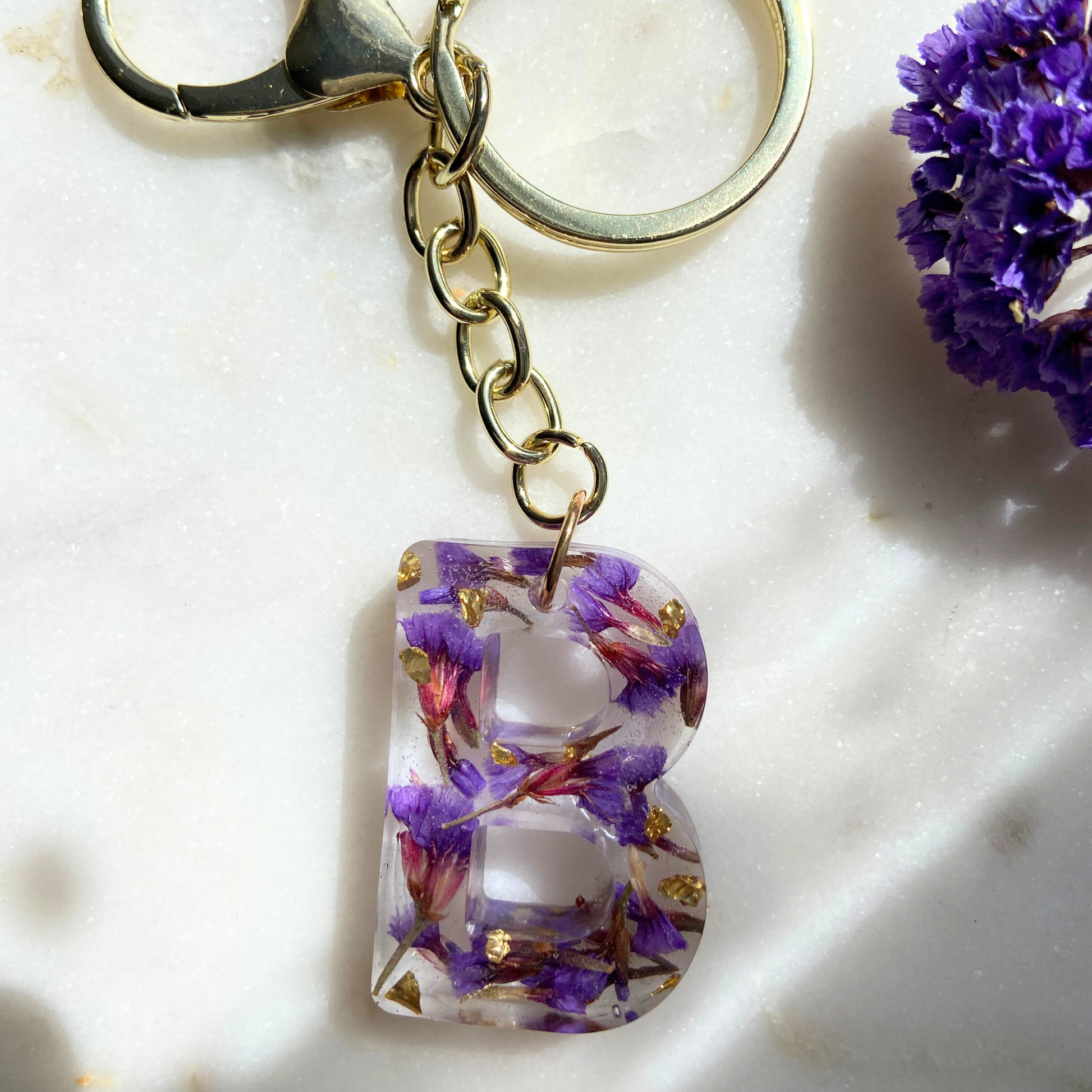 Flower Initial Keychains A Z Resin Flower Gold Keychains